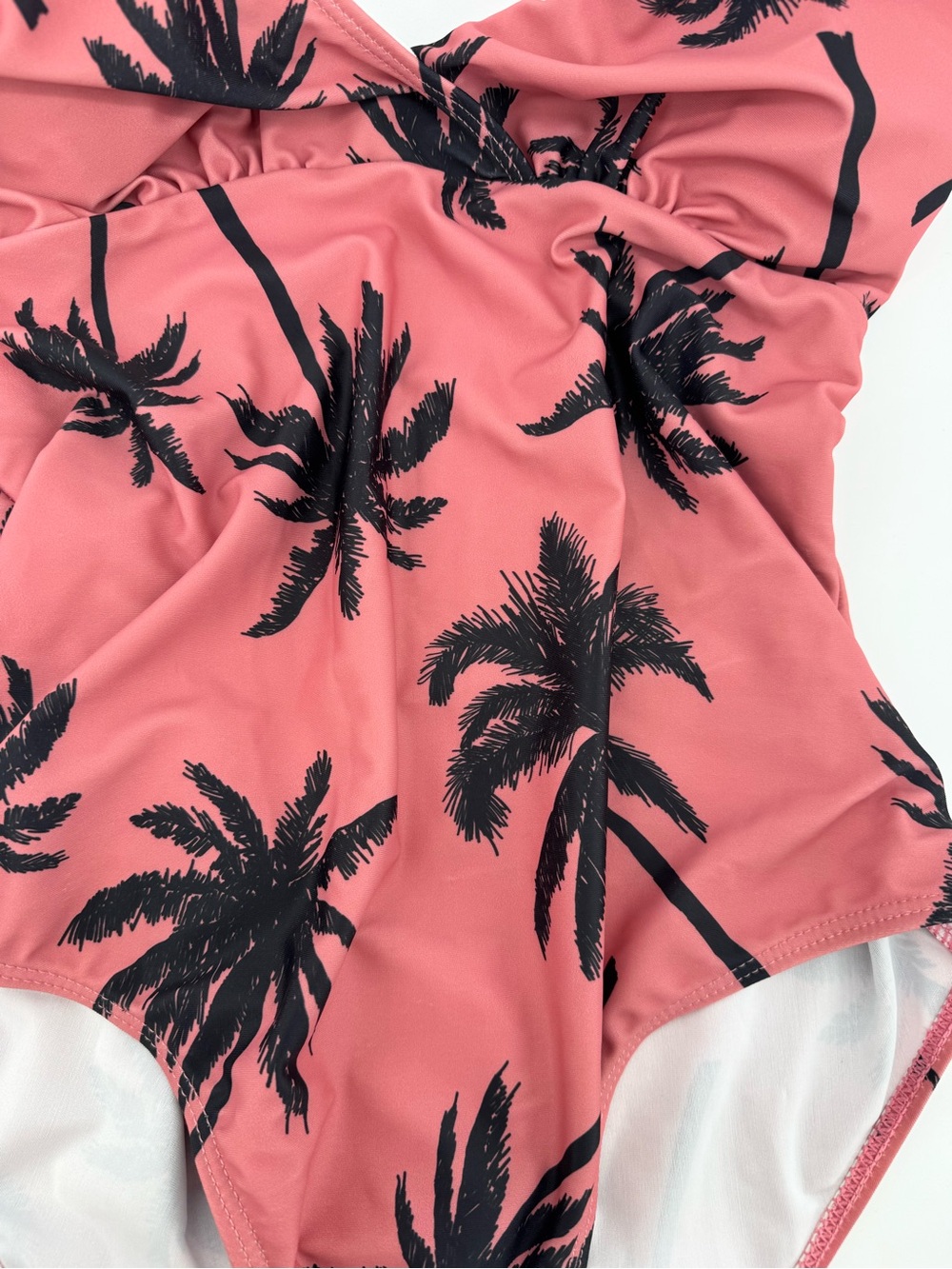 PatPat women’s coral Pink One-Piece Swimsuit Black Palm Print size Large NWT - Picture 6 of 7